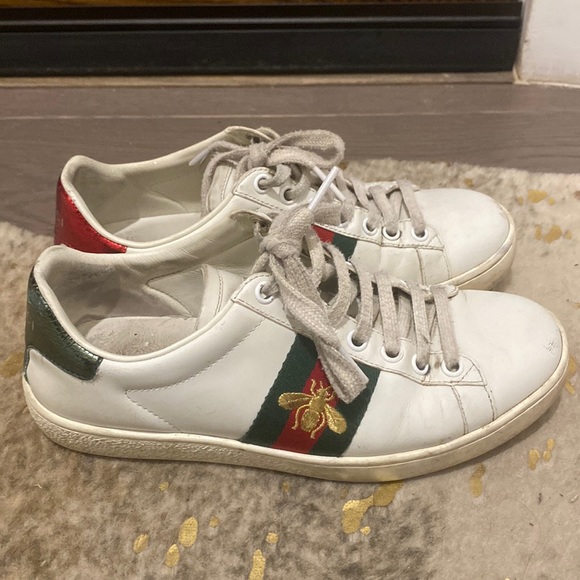 Gucci Ace Sneaker with Bee - Picture 1 of 7